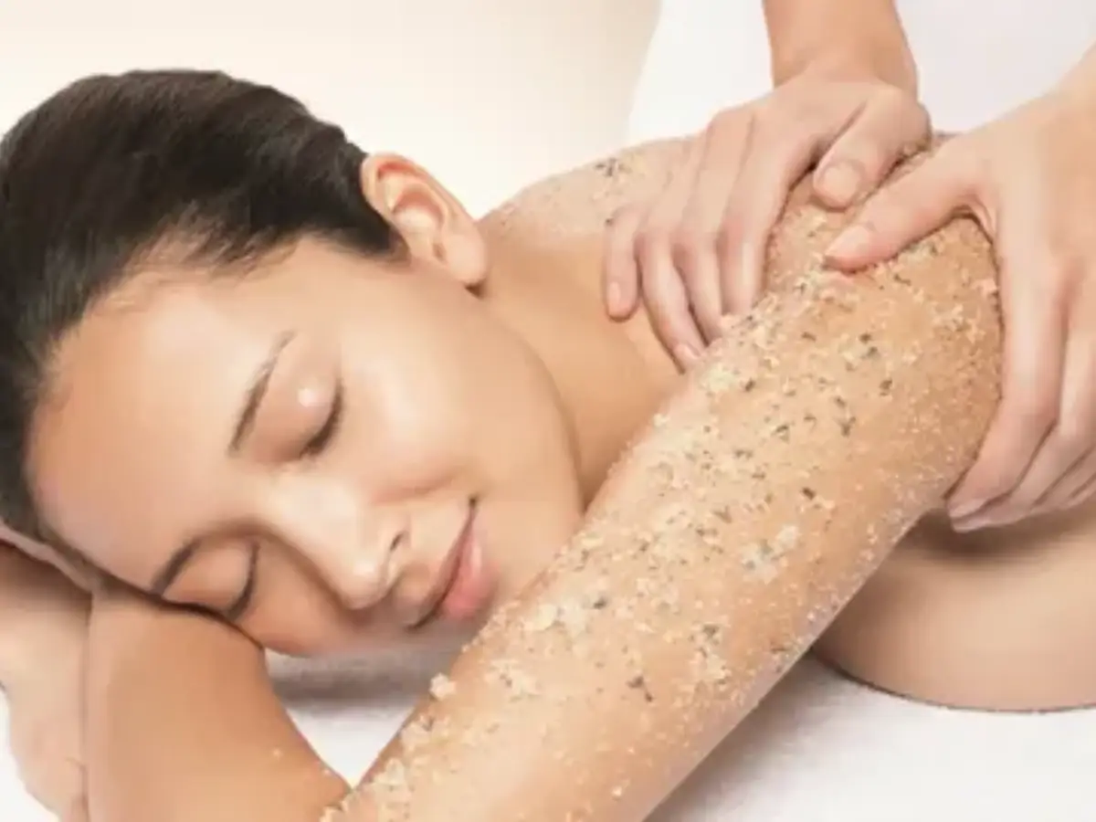 moisturizing-back-treatment-for-dry-skin